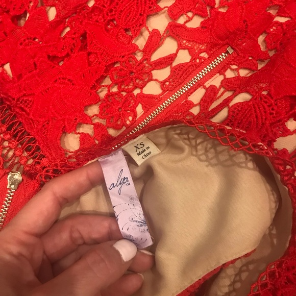 Breathtaking red lace Alya dress - worn once! - Picture 6 of 6
